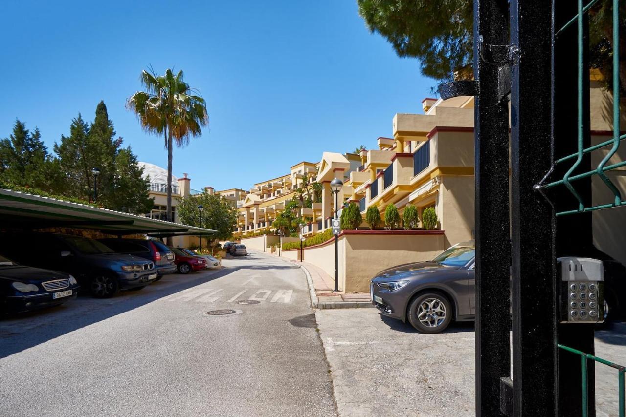 Oleholidays 412 Romana Playa Primera Linea Playa Marbella Luaran gambar